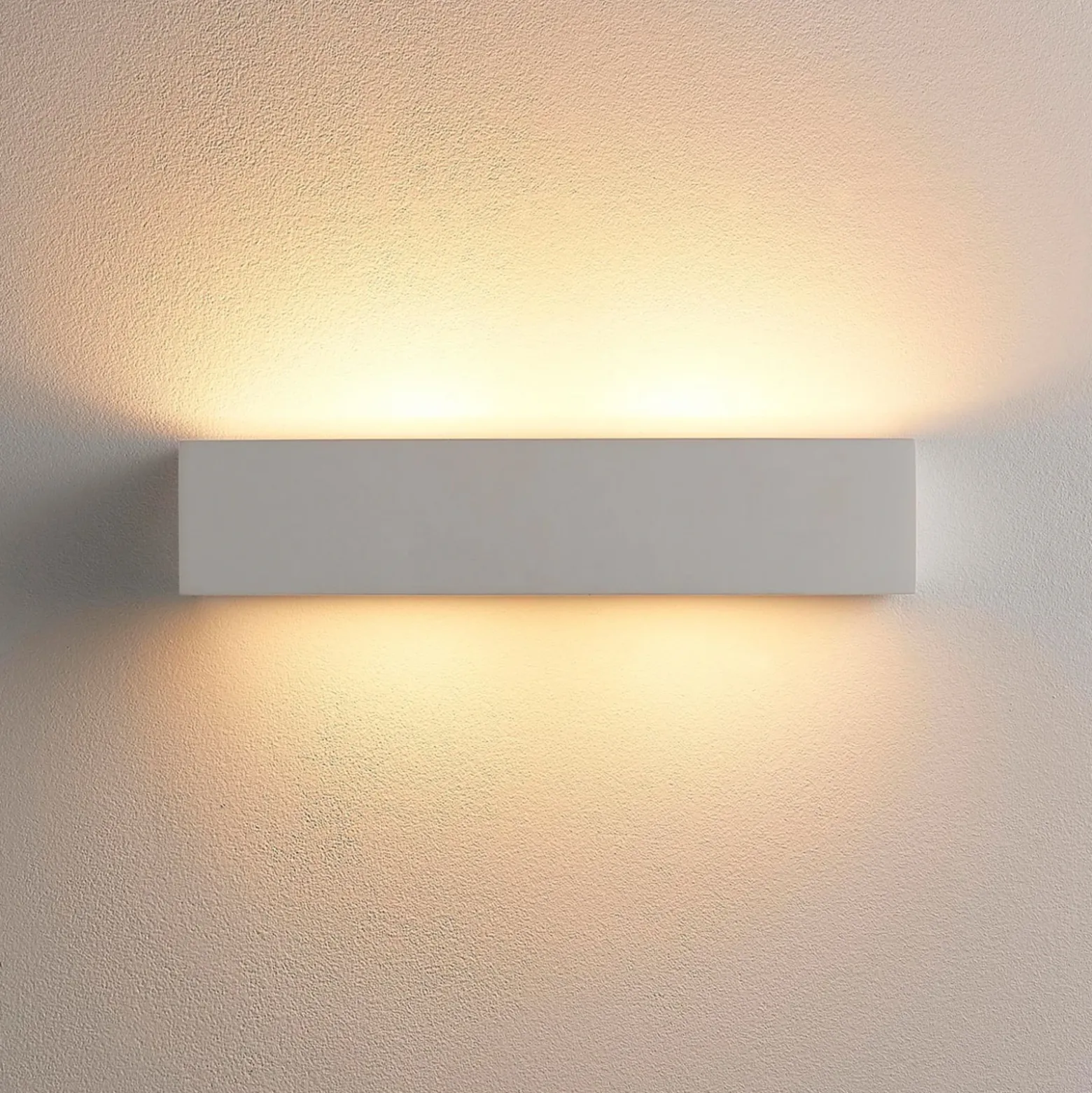 Aplique de pared Lindby Tjada, 35 cm, blanco, escayola, G9, pintable