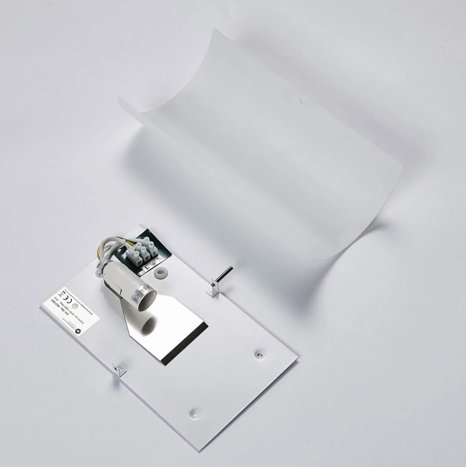 Aplique de pared Lindby Tuli, 28 cm, cristal, semicircular, E14