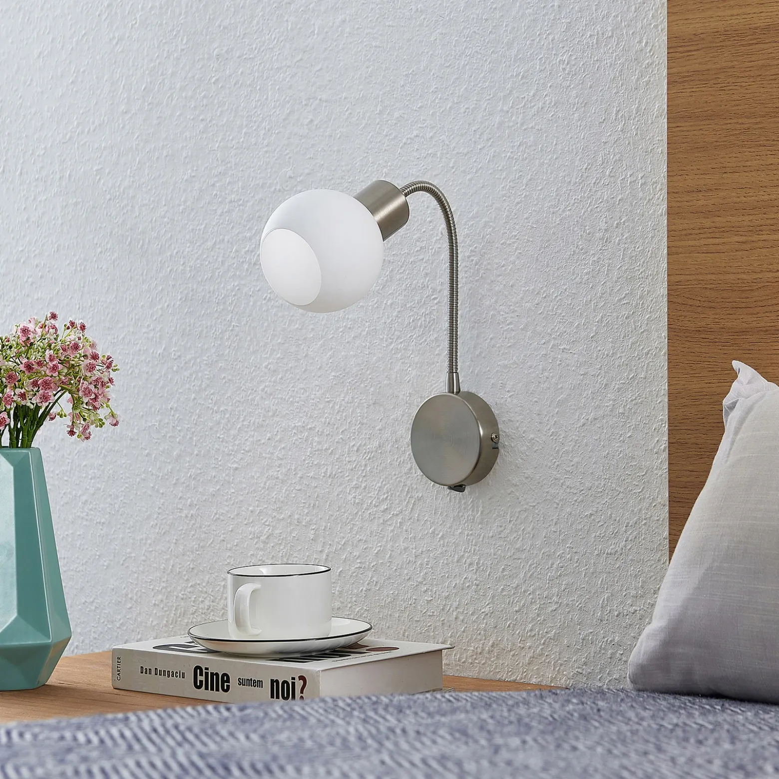 Aplique de pared Lioma de Lindby con brazo flexible, níquel