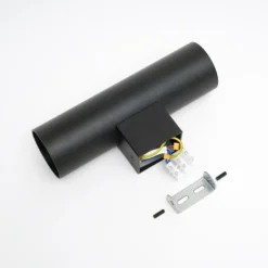 Aplique de pared Marion de Euluna, negro, altura 18 cm, acero, luz hacia