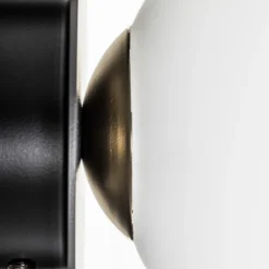 Aplique de pared Minerva K1 con borde metálico negro