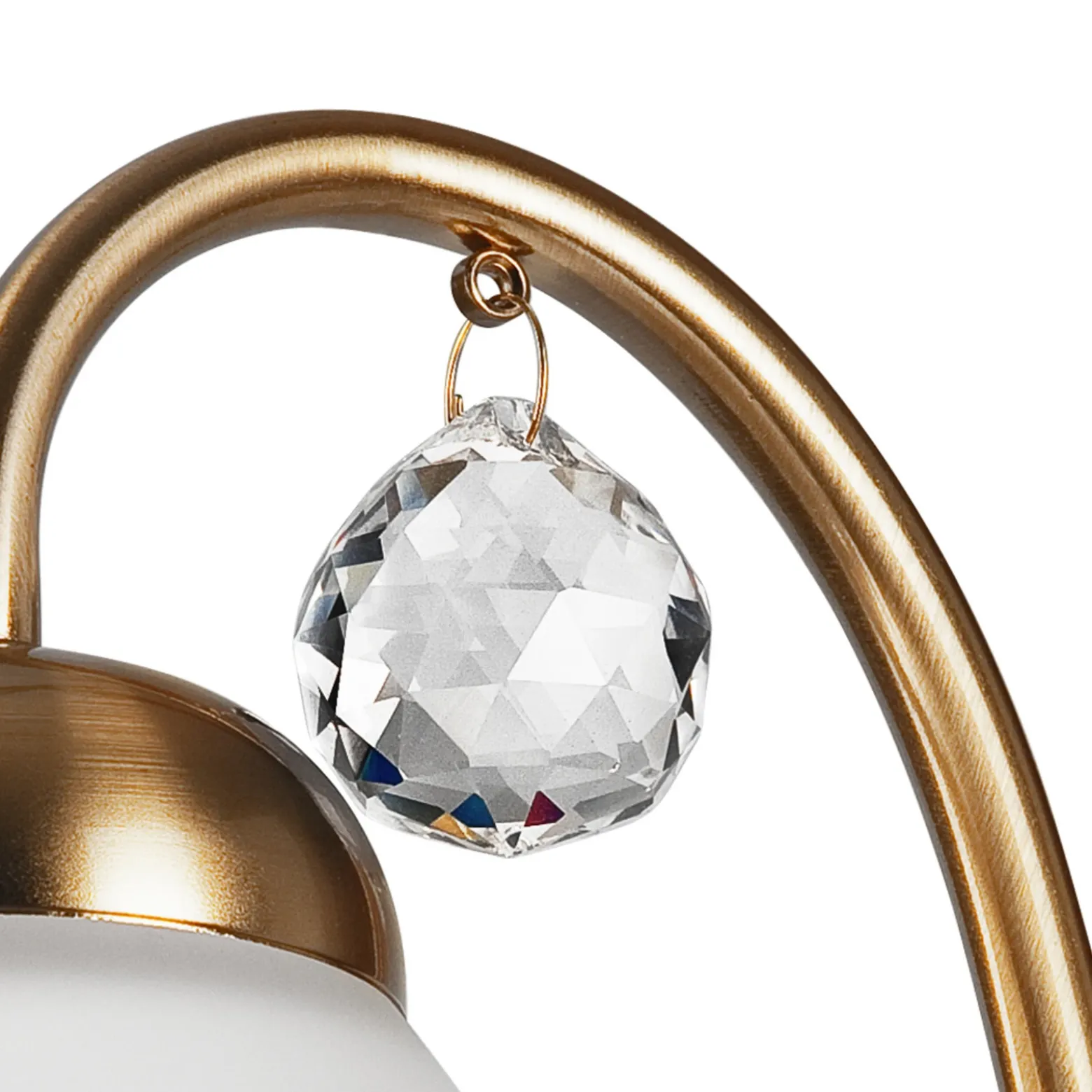 Aplique de pared Miranda con pantalla de cristal, latón