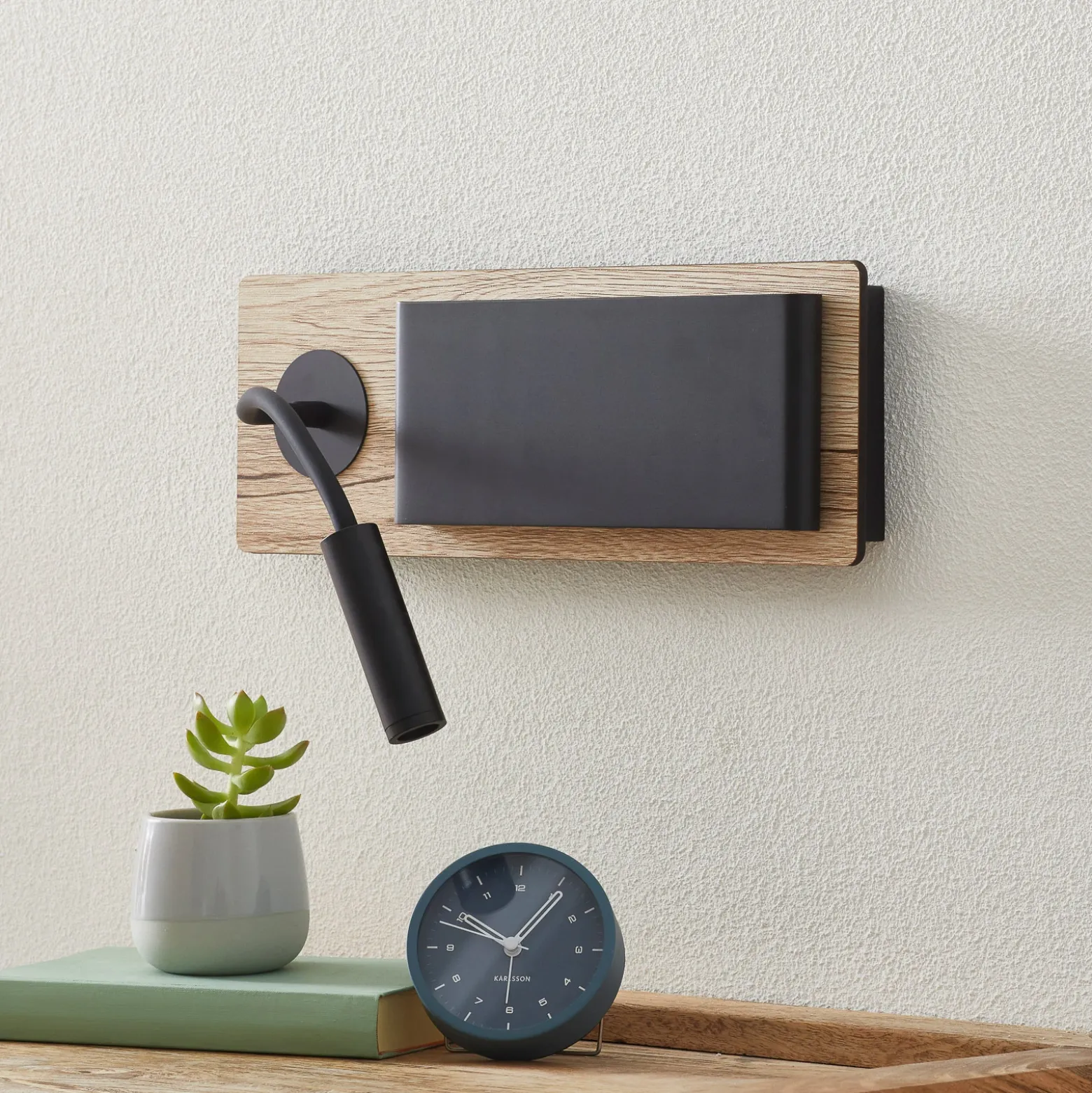 Aplique de pared «Mood», luz indirecta con lámpara de lectura
