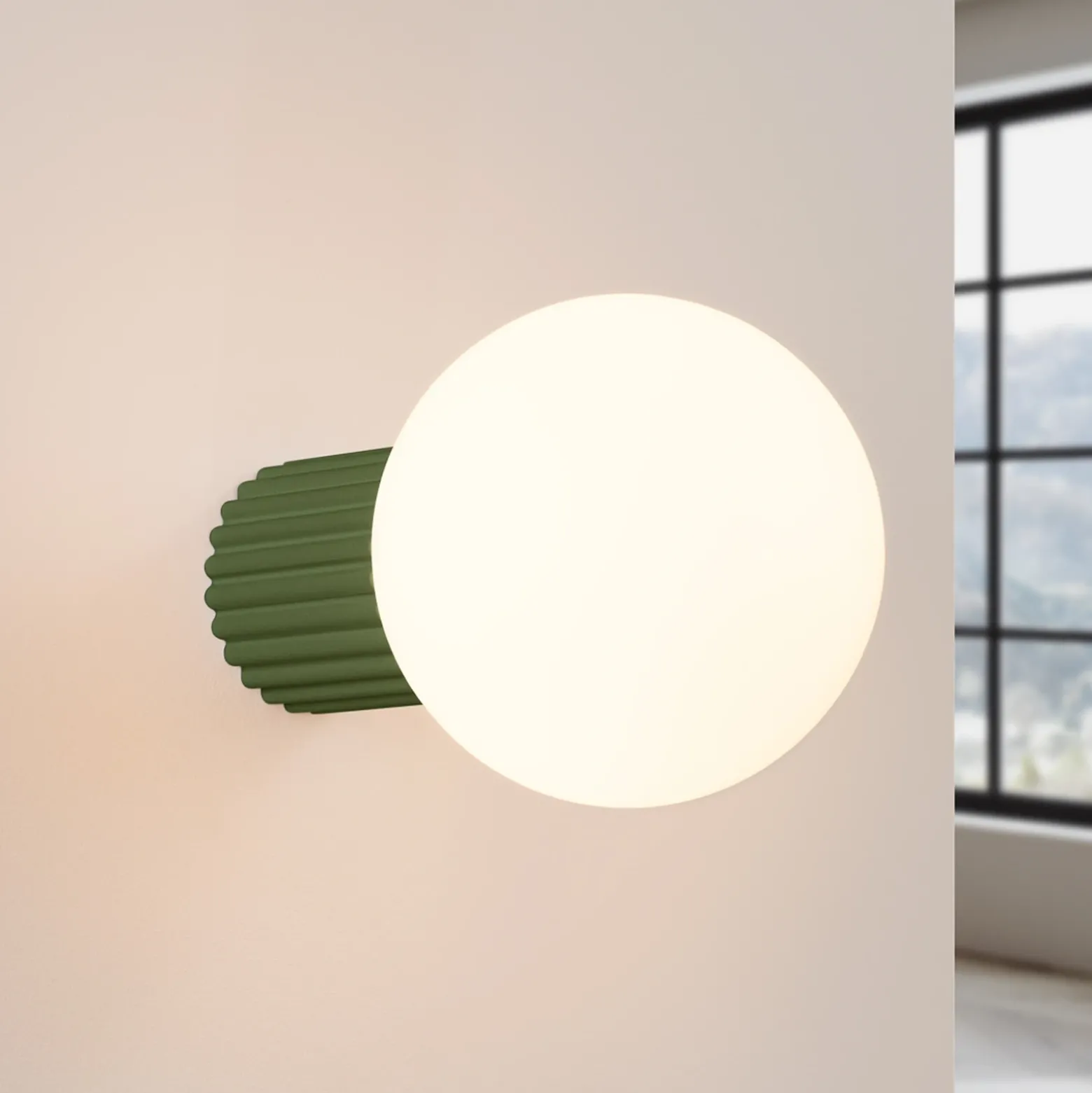Aplique de pared ORBI, verde oliva, vidrio/metal, Ø 12 cm, IP44, G9