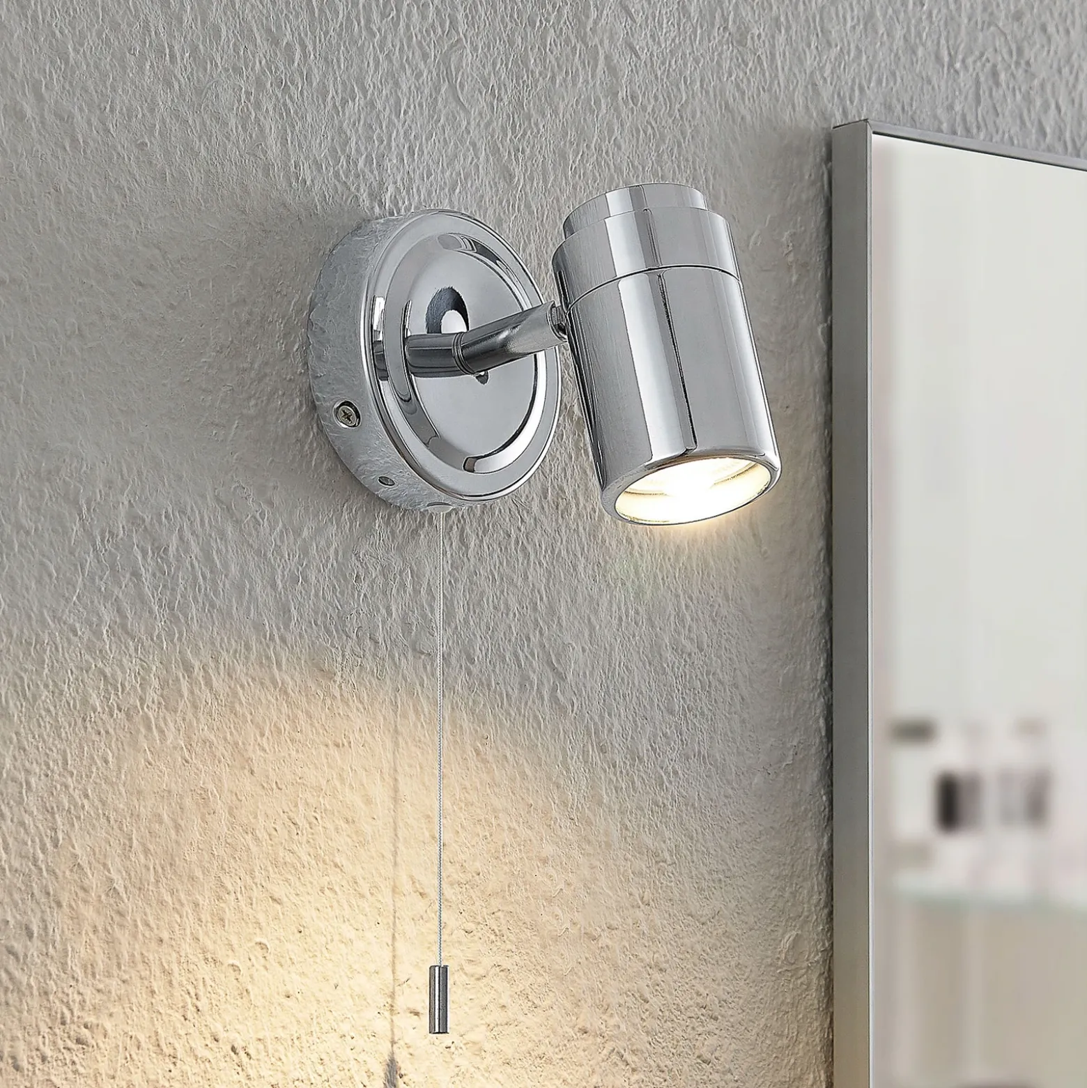 Aplique de pared Remilan de Lindby, cromo
