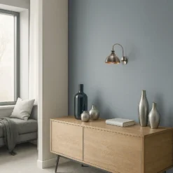 Aplique de pared Saglam, latón envejecido, altura 36 cm, metal