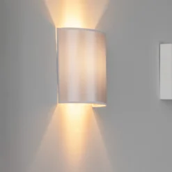 Aplique de pared satinado en atlas, plata/oro