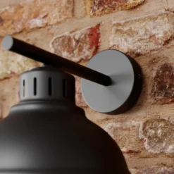 Aplique de pared Sven, negro, metal, 1 luz