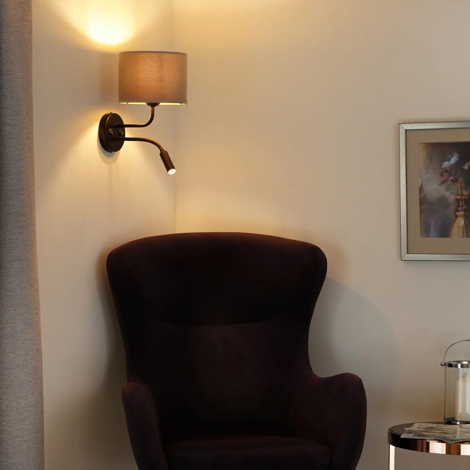 Aplique de pared, terciopelo, negro/beige, brazo de lectura