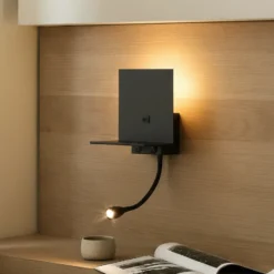 Aplique de pared Thorid de Lindby, negro, USB, lámpara de lectura LED, G9