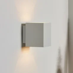 Aplique de pared Xera, blanco, 10 cm, up/downlight, aluminio