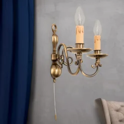 Aplique Imke, 2 luces, latón antiguo oscuro