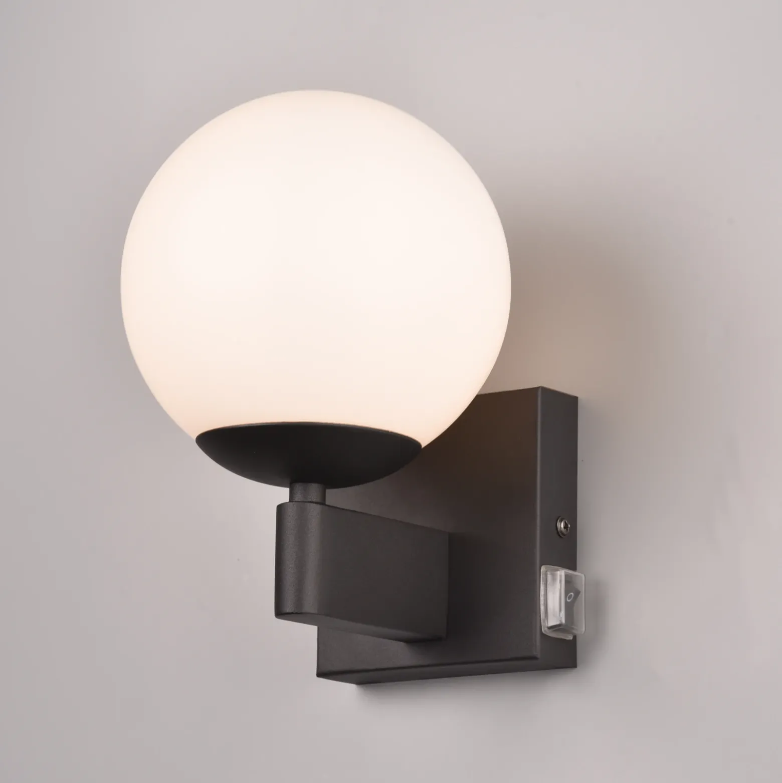 Aplique Kula de el baño pantalla vidrio IP44 negro