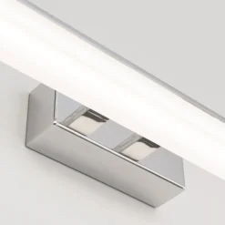 Aplique LED Jadea en forma alargada