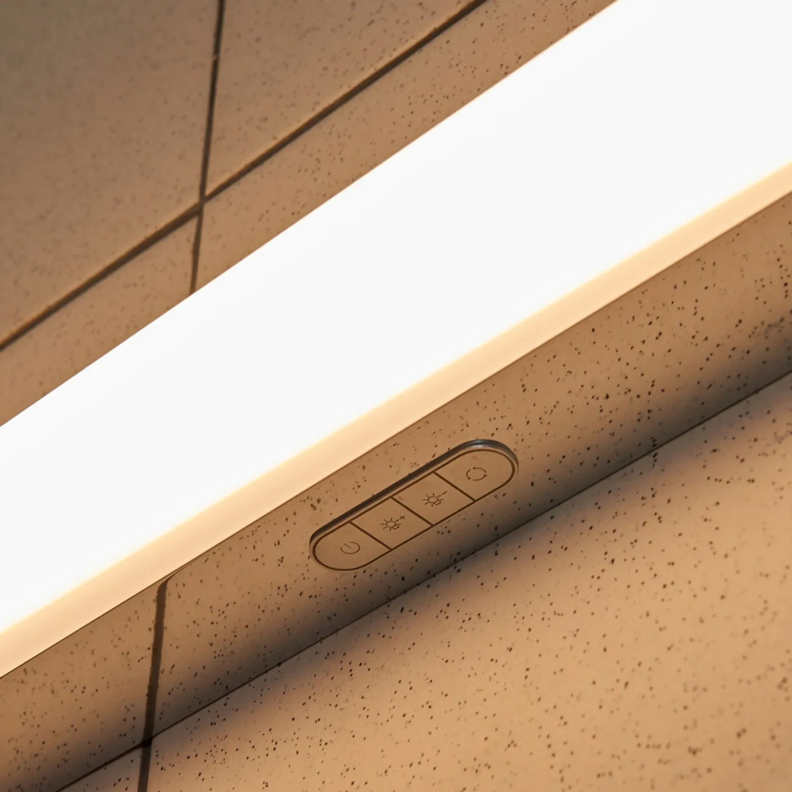 Aplique LED Jesko Bad 3.000-6.500K, 33 cm