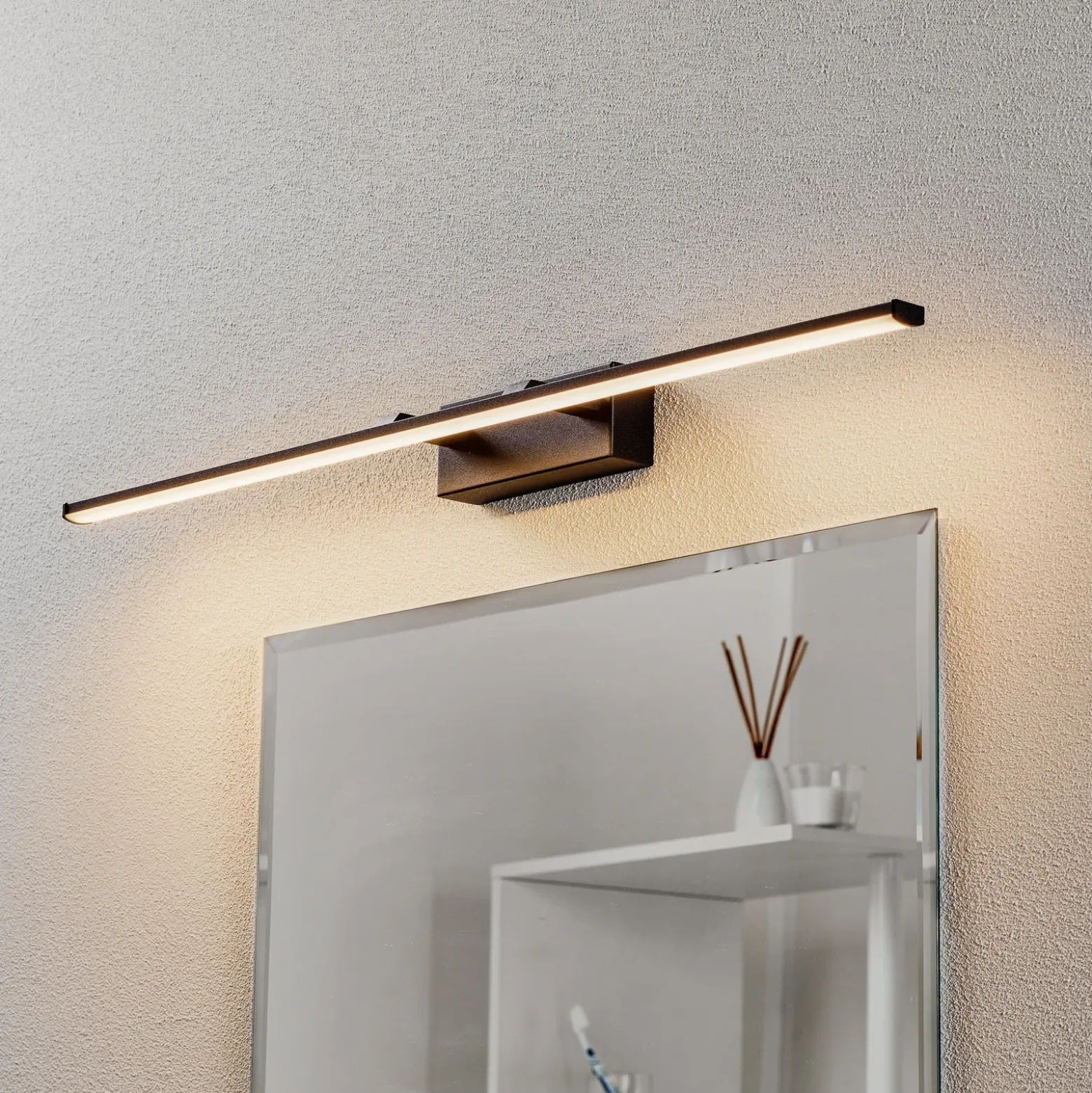 Aplique LED Nala, negro, anchura 75 cm