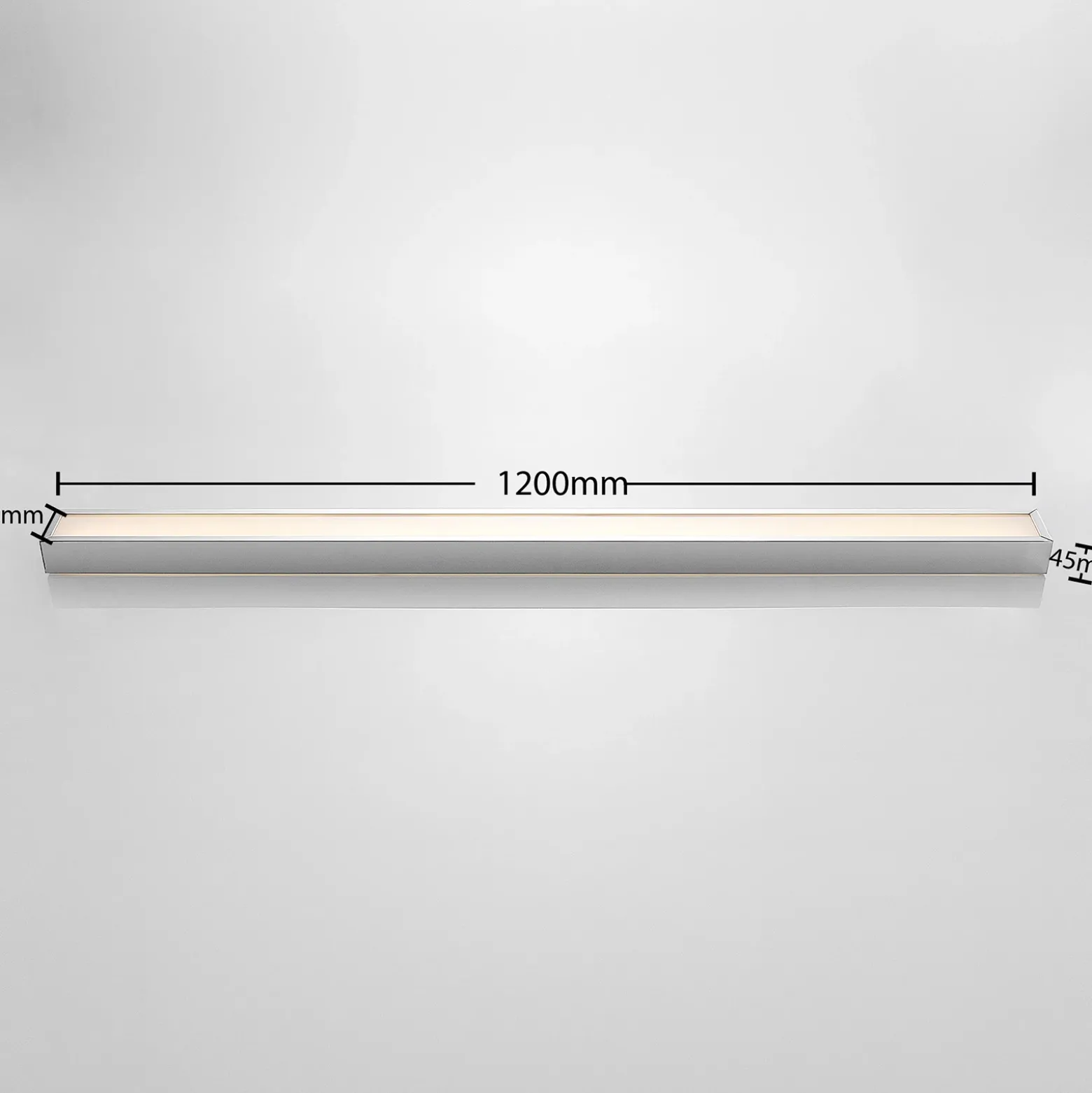 Aplique LED para baño Layan de Lindby, 120 cm, cromo, metal