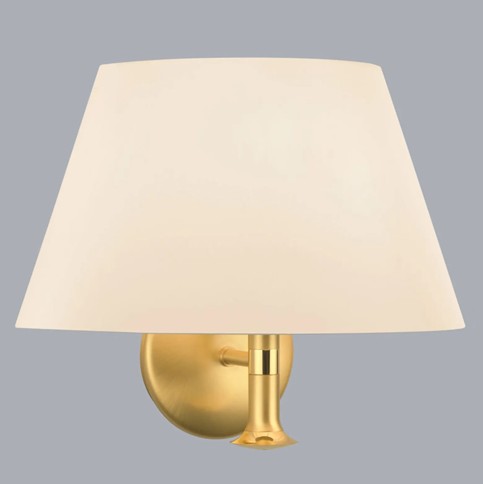 Aplique Royce con pantalla clásica crema