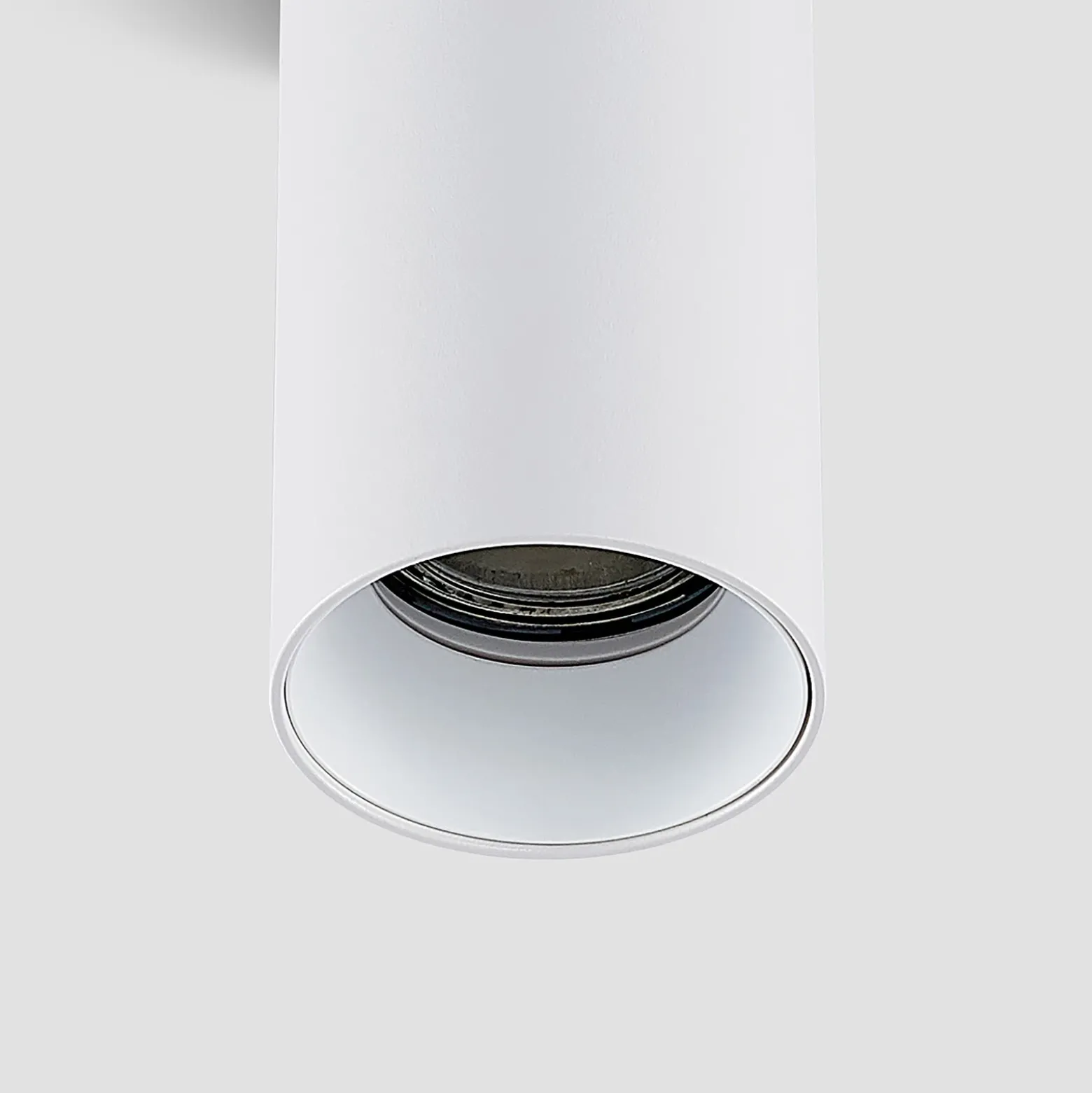 Arcchio Downlight Brinja, blanco, metal, Ø 6 cm, redondo, GU10