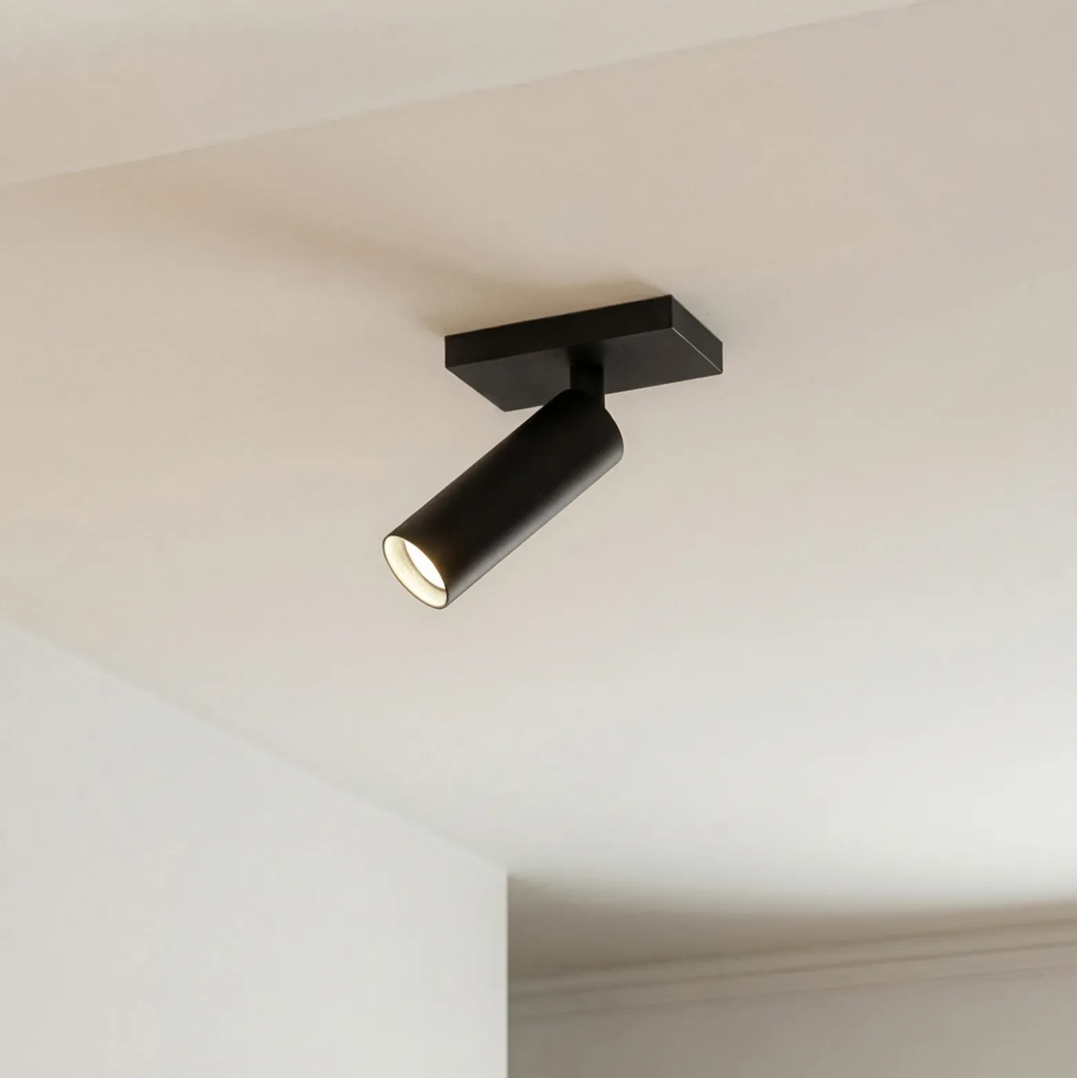Arcchio Downlight Brinja Slim, negro, 1 luz GU10 MR11