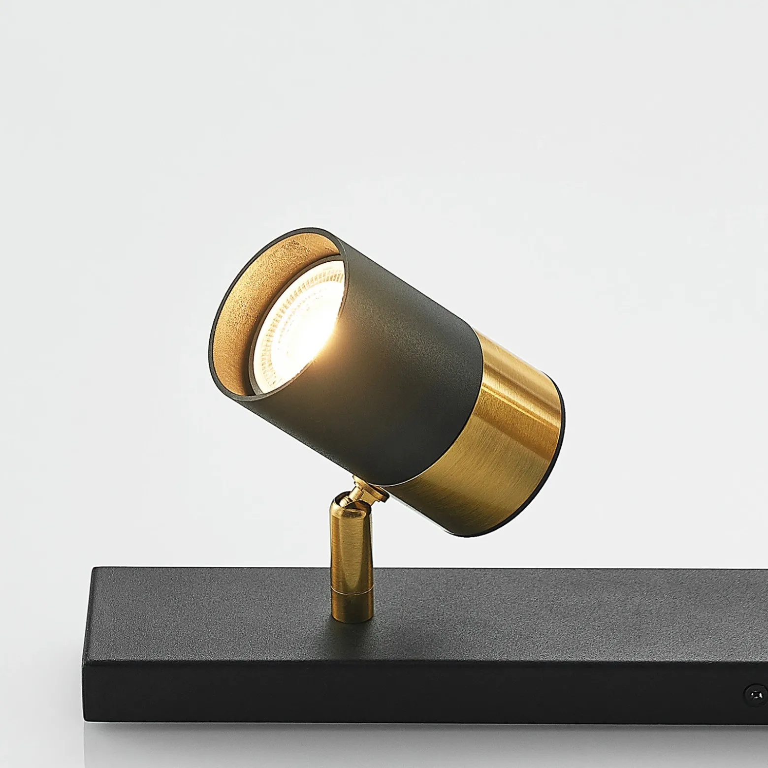 Arcchio Evaro foco, anillo de oro detrás, 5 luces