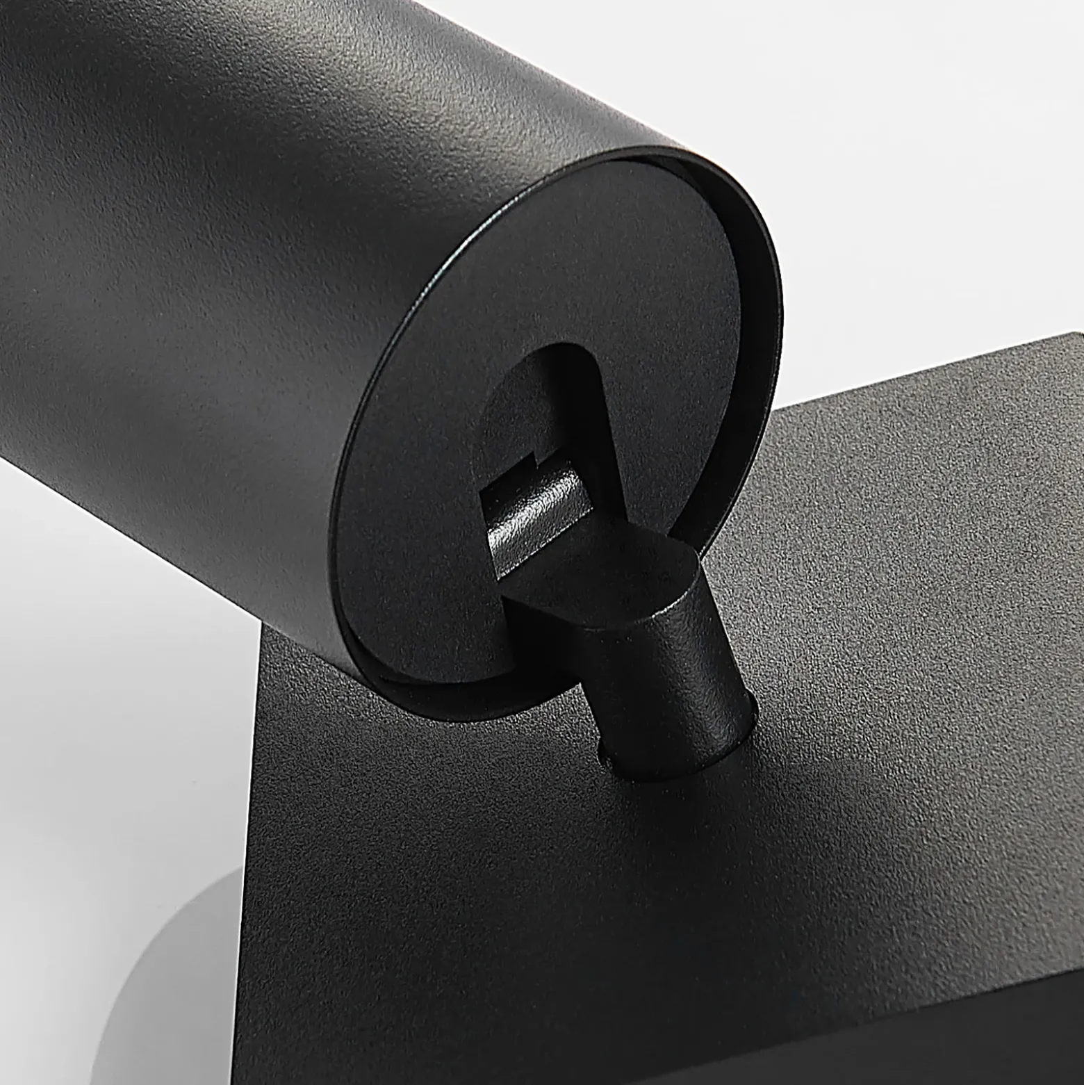 Arcchio Foco Brinja, negro, angular, Ø 6 cm, 1 luz, GU10