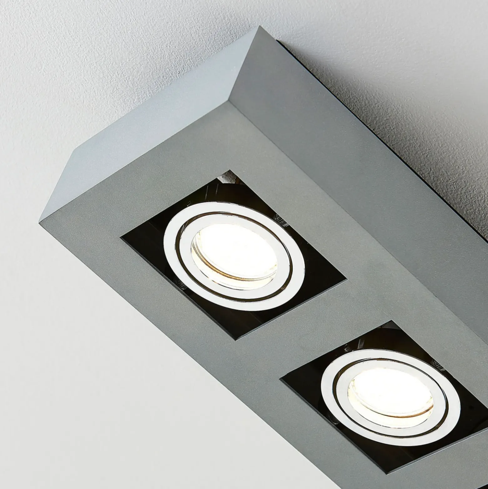 Arcchio foco Vince, 36 cm, 3 luces, plata, GU10