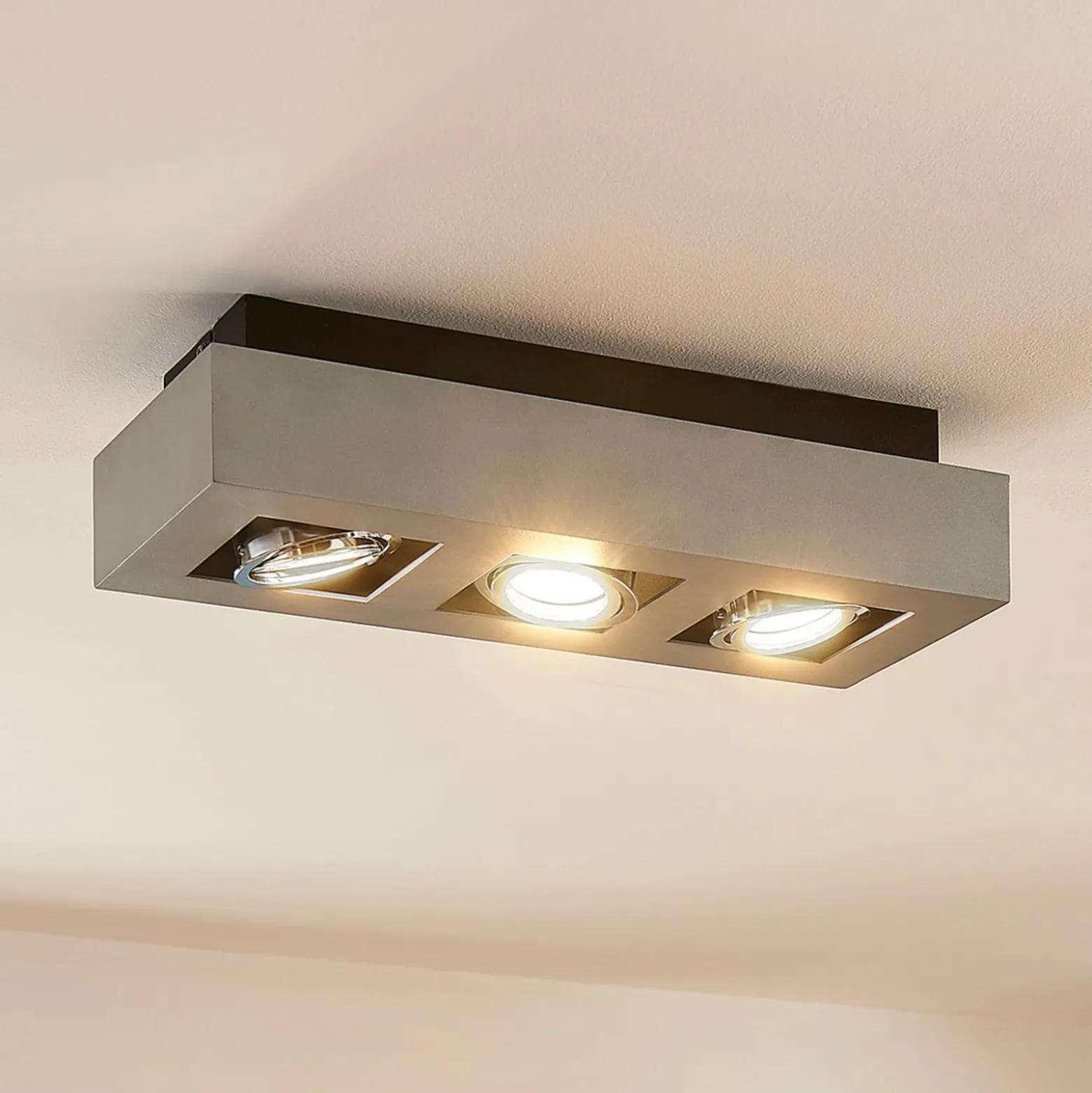 Arcchio foco Vince, 36 cm, 3 luces, plata, GU10