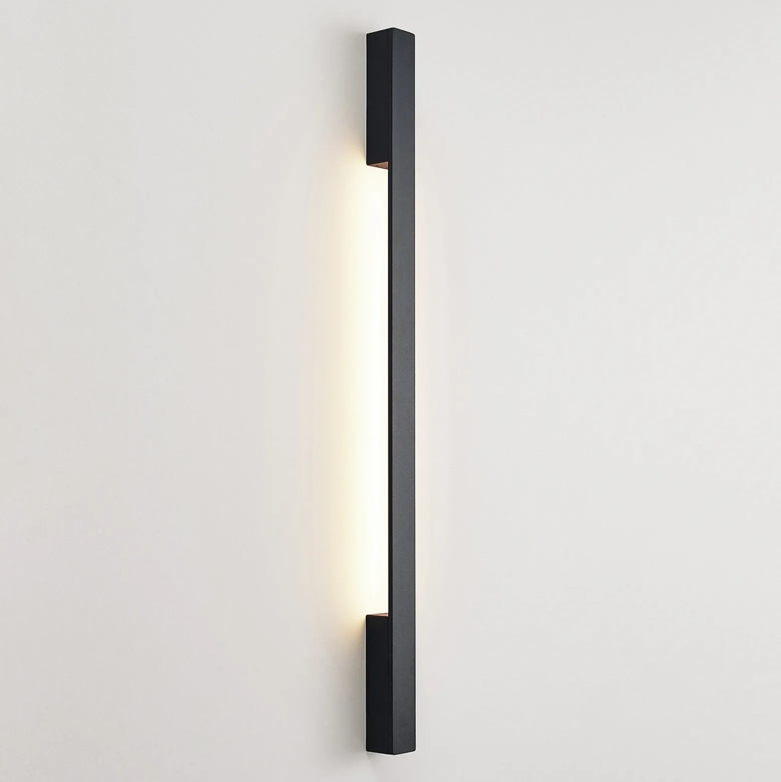 Arcchio Ivano LED wall light 91 cm negro