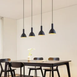 Arcchio Lámpara colgante Cosmina, 4 luces, longitud 120 cm, negro