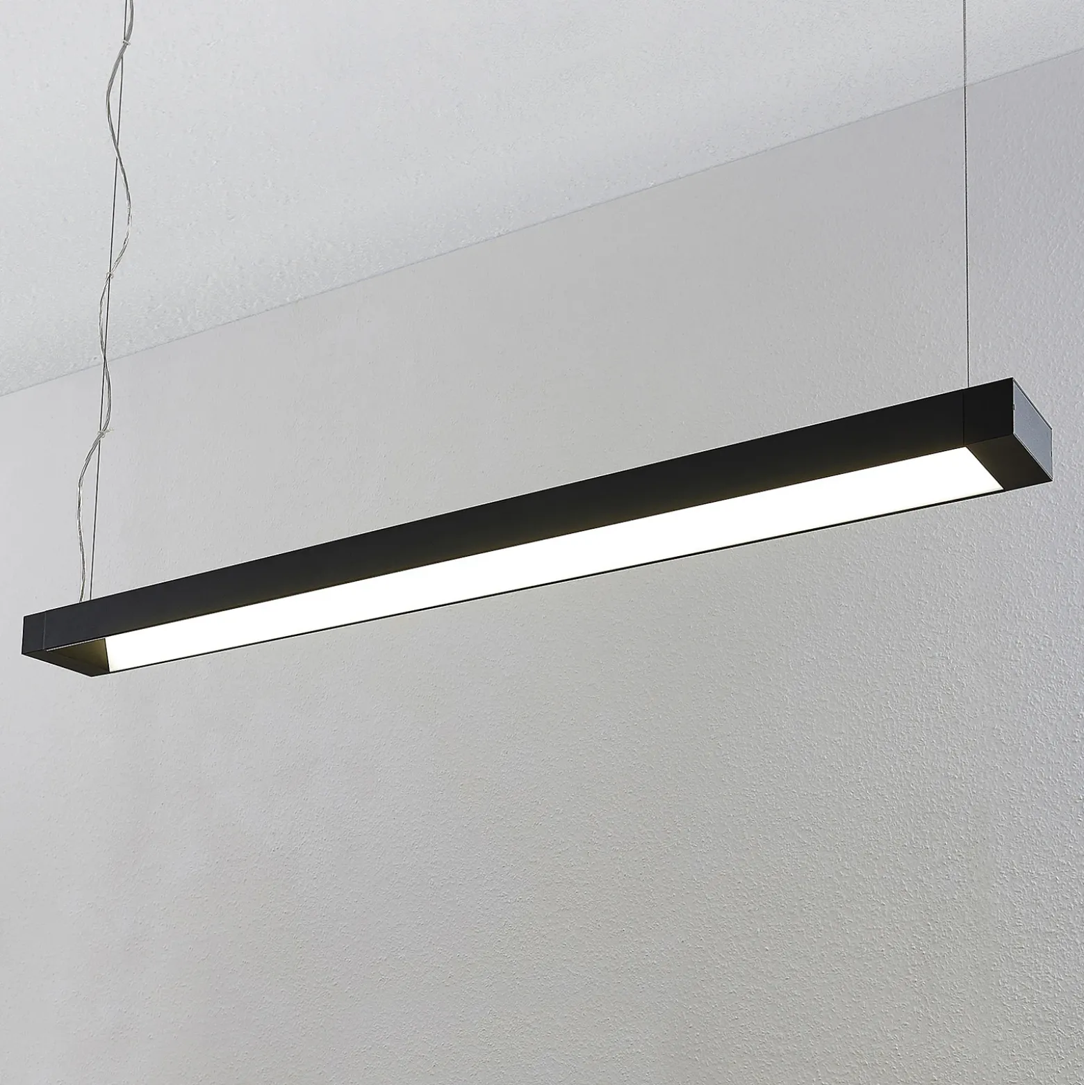 Arcchio lámpara colgante LED Cuna, negro, 122cm, metal