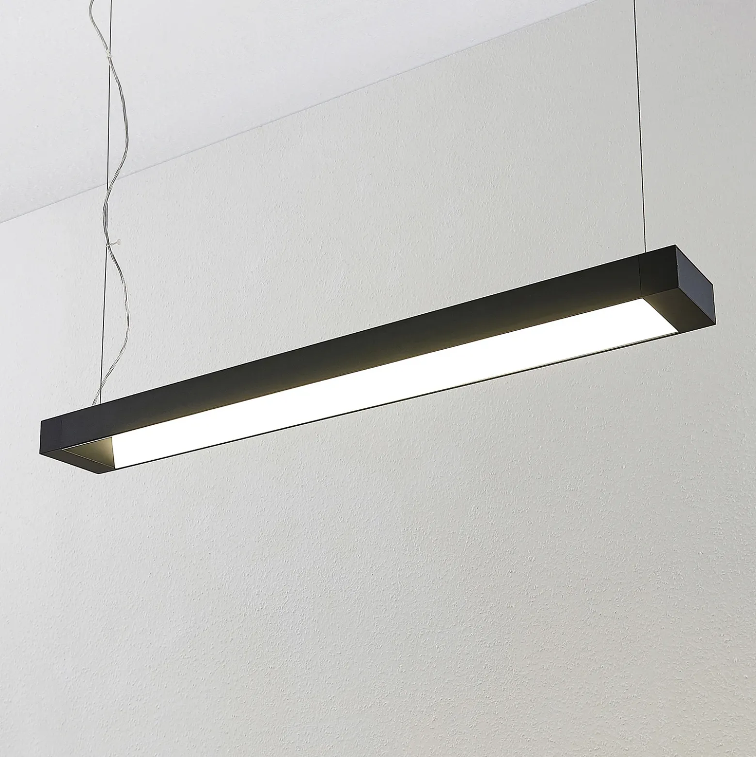 Arcchio lámpara colgante LED Cuna, 92 cm, negro, metal