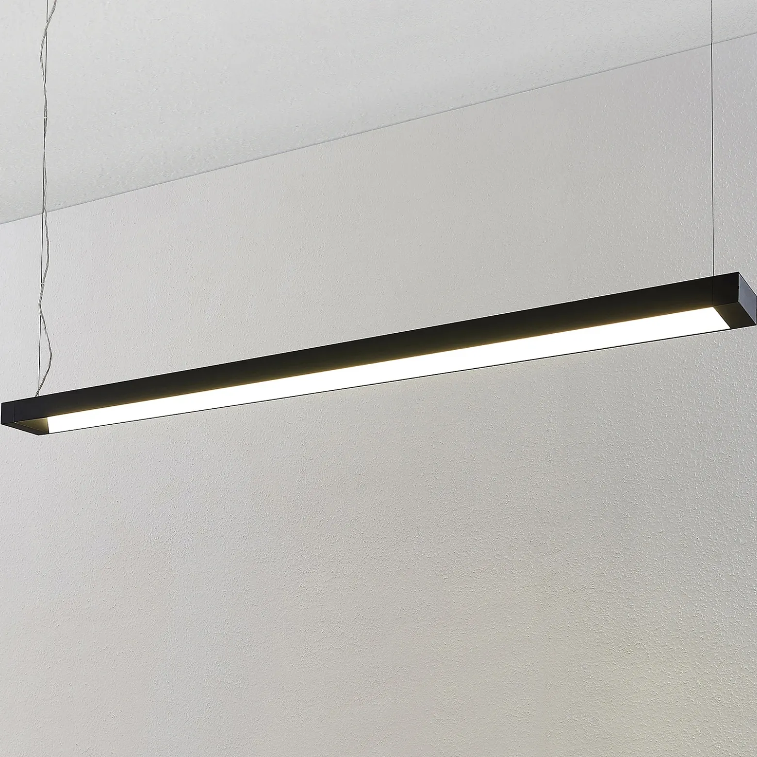 Arcchio lámpara colgante LED Cuna, negro, 162cm, metal
