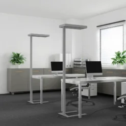Arcchio lámpara de pie LED Logan Ultra, 4.000K, sensor, atenuable