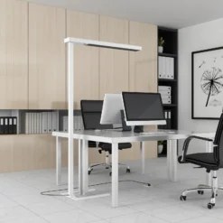 Arcchio lámpara de pie LED para oficina Susi, blanca, sensor, regulador táctil