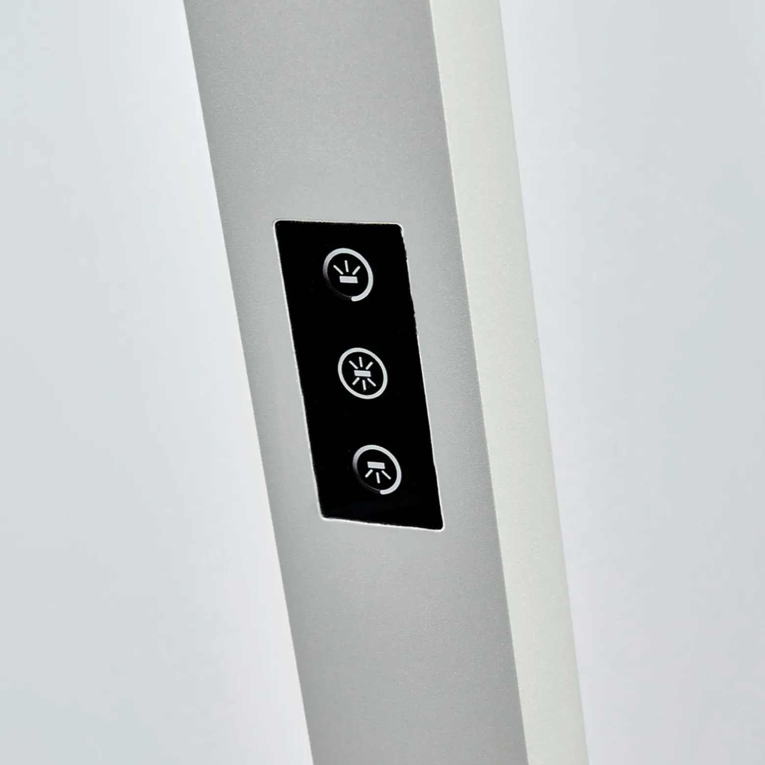 Arcchio lámpara de pie LED para oficina Jolinda, plata, 4.000 K, sensor