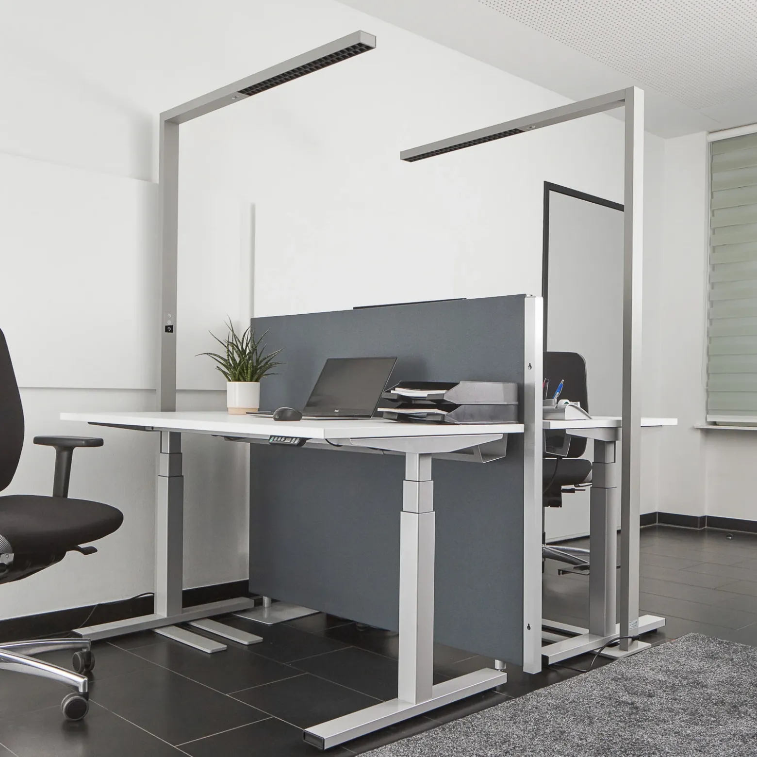 Arcchio Lámpara de pie LED para oficina Jolinda, set de 2, plata, 4.000 K