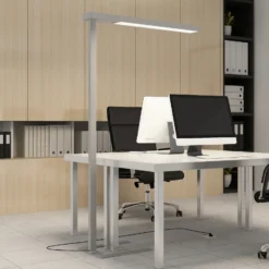 Arcchio lámpara de pie LED para oficina Susi, plata, sensor, regulador táctil