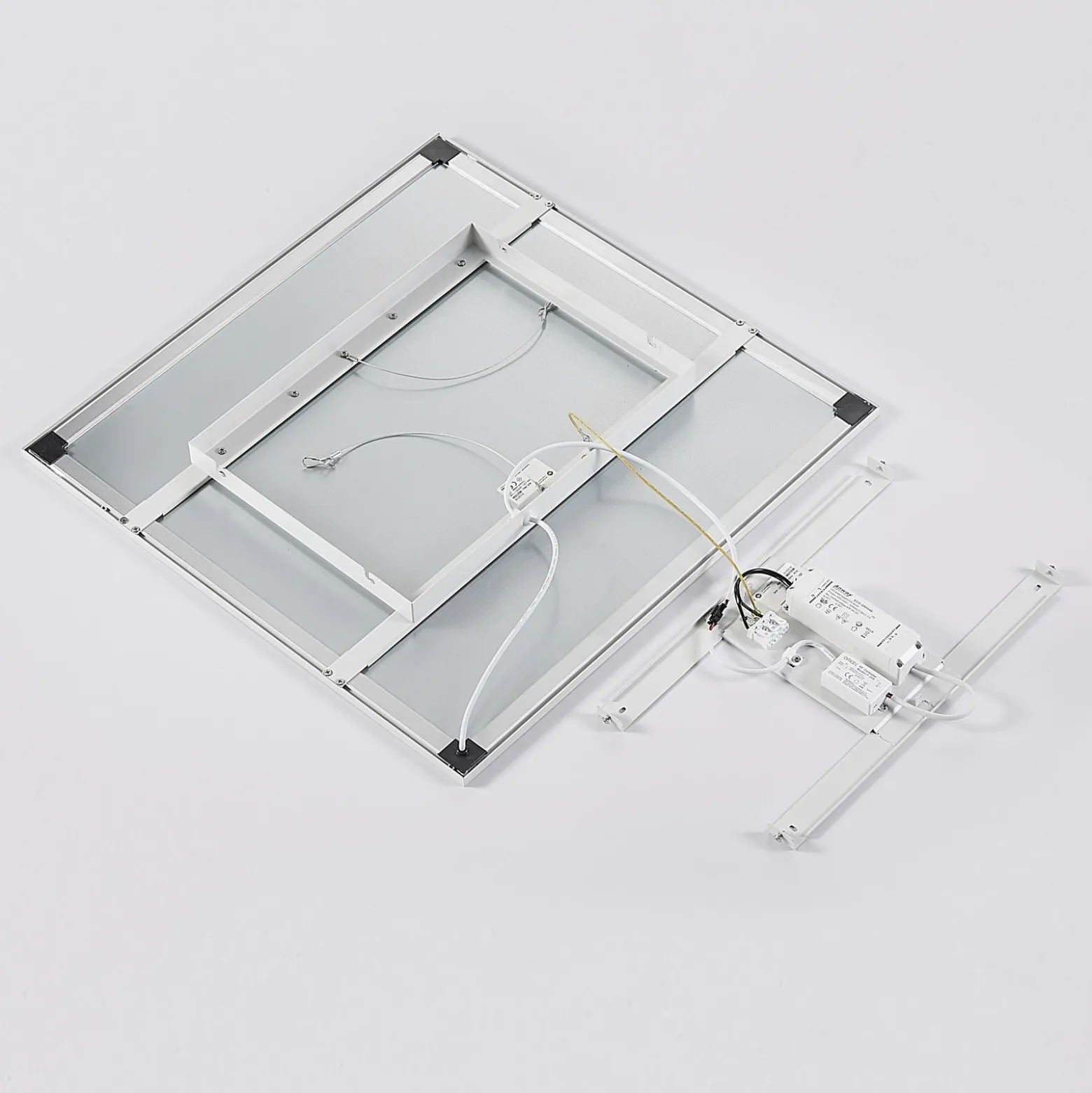 Arcchio Lysander panel LED, CCT, 62 cm, blanco