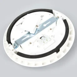 Arcchio plafón LED Augustin, Ø 20 cm, 4.000 K, IP54