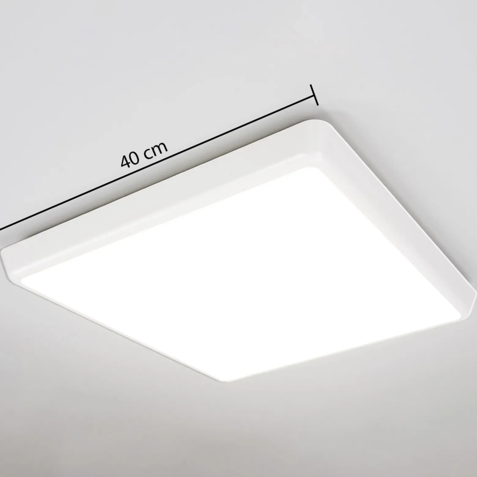 Arcchio plafón LED Augustin, 40 x 40 cm, blanco, IP54
