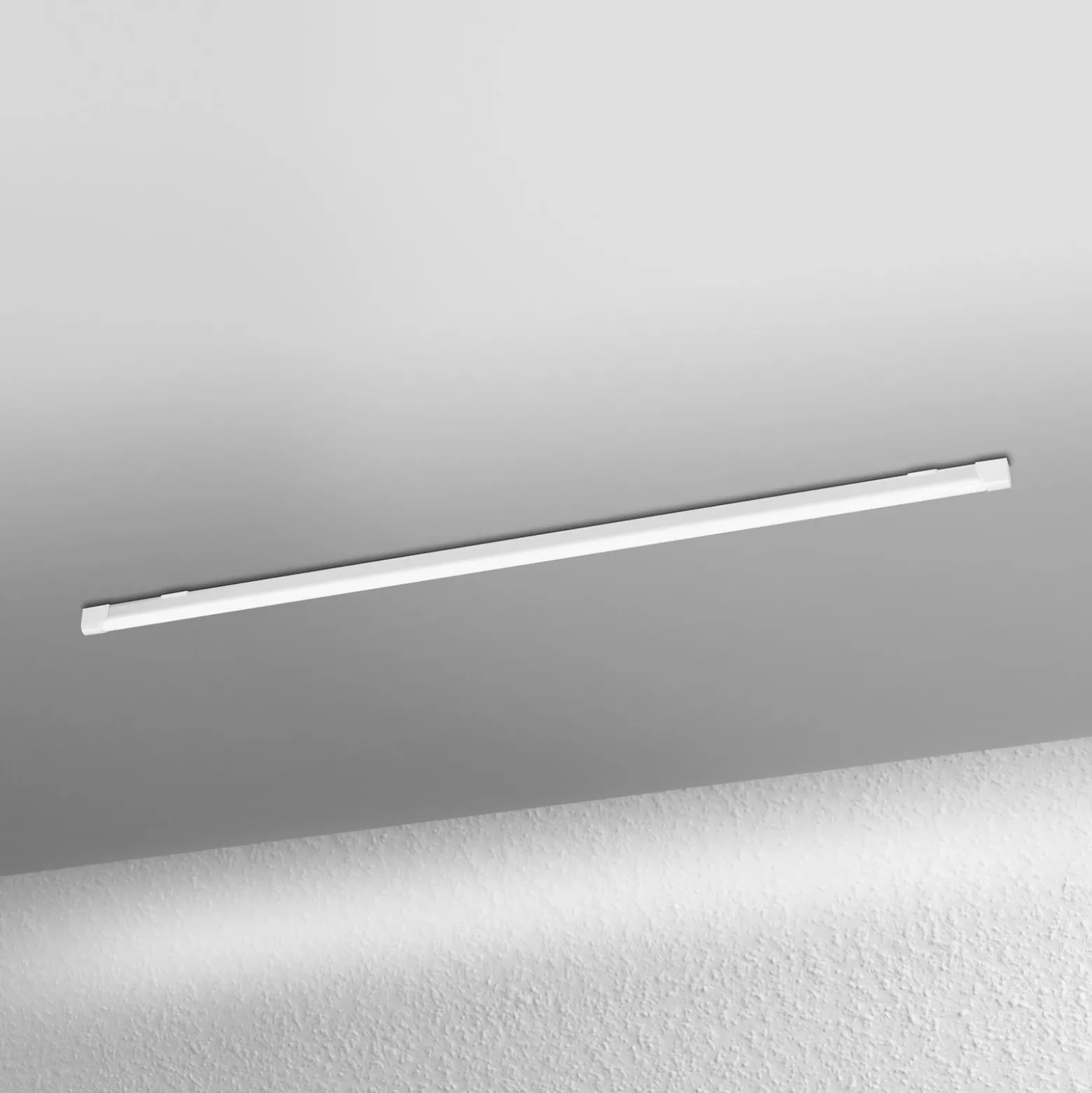 Barra de luz LED OSRAM VALUE BATTEN, 153 cm, metal, 4000 K