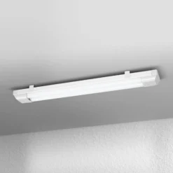 Barra de luz LED POWER BATTEN de OSRAM, 4000 K, 60 cm, 2 luces.