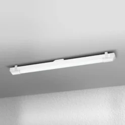 Barra de luz LED POWER BATTEN de OSRAM, 3000 K, 60 cm, 1 luz.