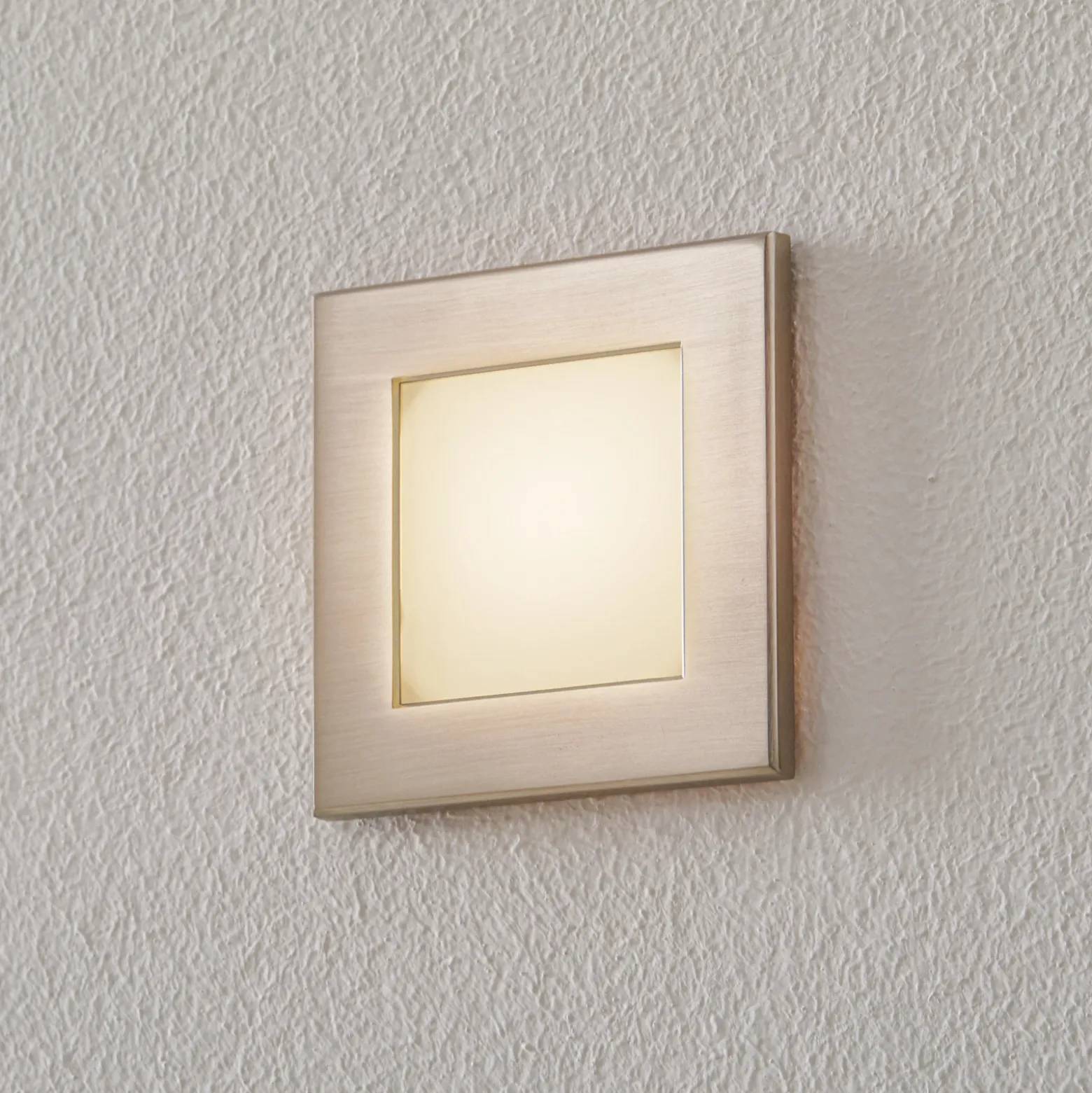 BEGA Accenta angular marco acero inoxidable 160lm