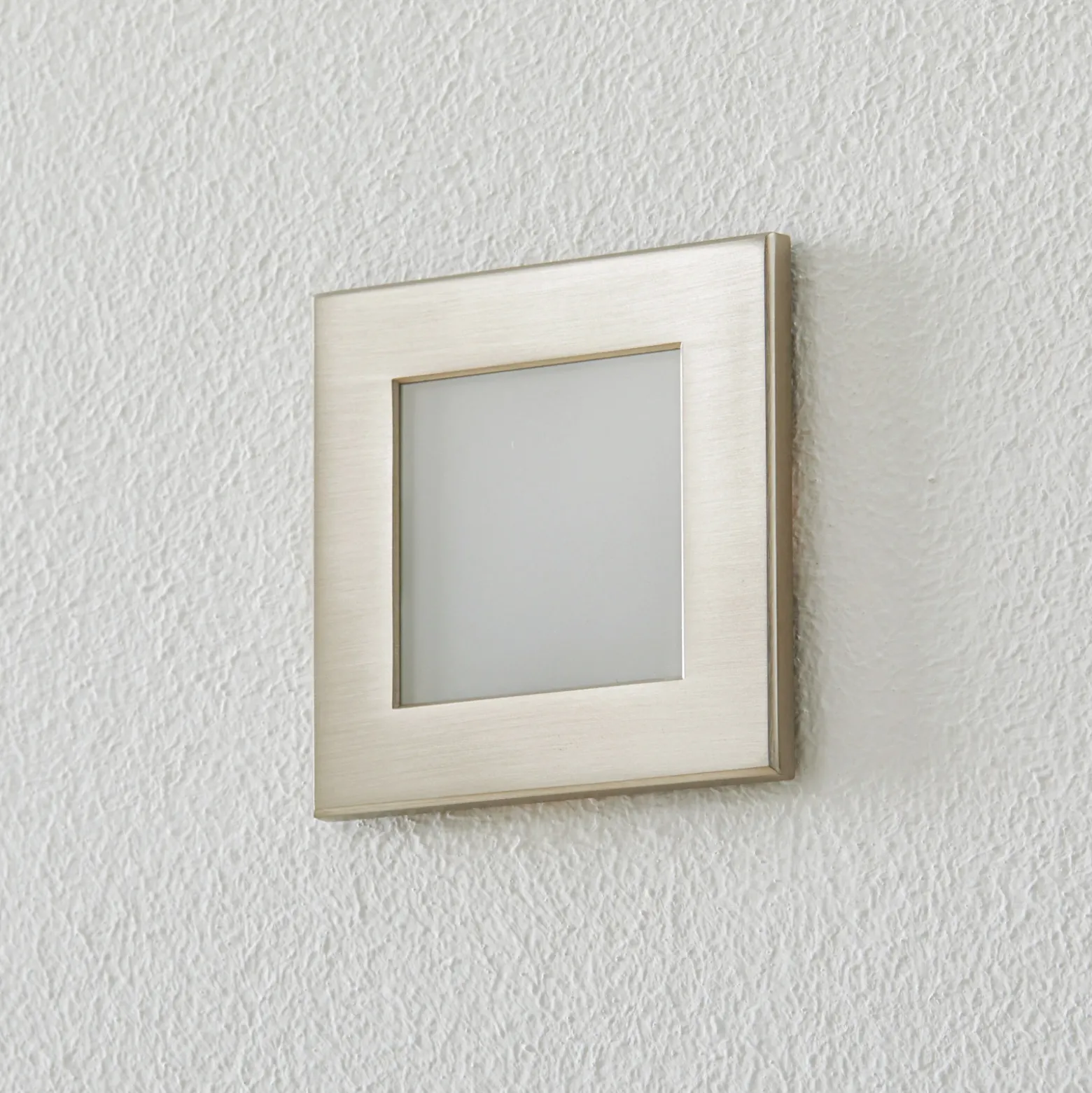BEGA Accenta angular marco acero inoxidable 160lm