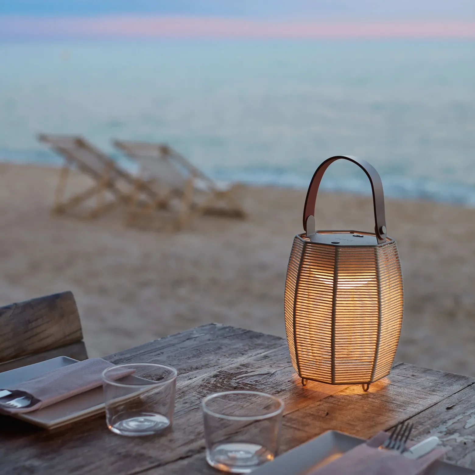 Bover Tanit M/29/R farol LED con batería