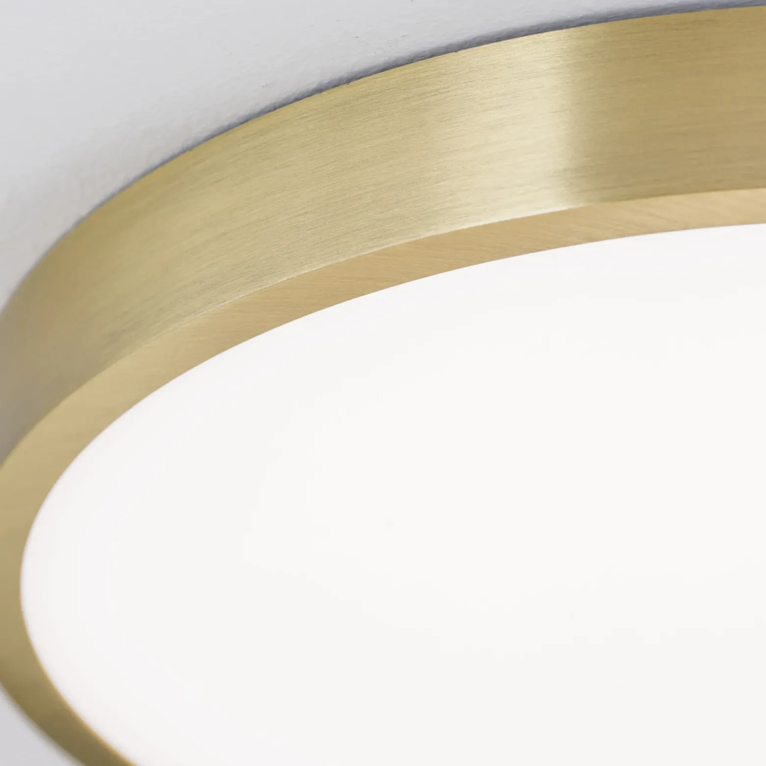 Bully Plafón LED con aspecto patinado, Ø 28 cm