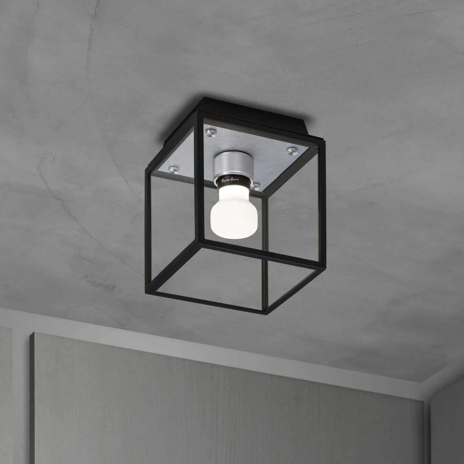 Buster + Punch Caged Wet Small IP44 acero