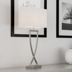 By Rydéns Omega lámpara de mesa cromo/blanco altura 52cm